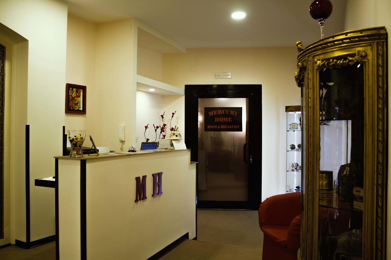 نابولي Mercury Home Room&Breakfast المظهر الخارجي الصورة